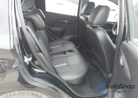 2021 Chevrolet Spark Fwd 2Lt Automatic из США, поврежденный, VIN KL8CF6SA9MC220996